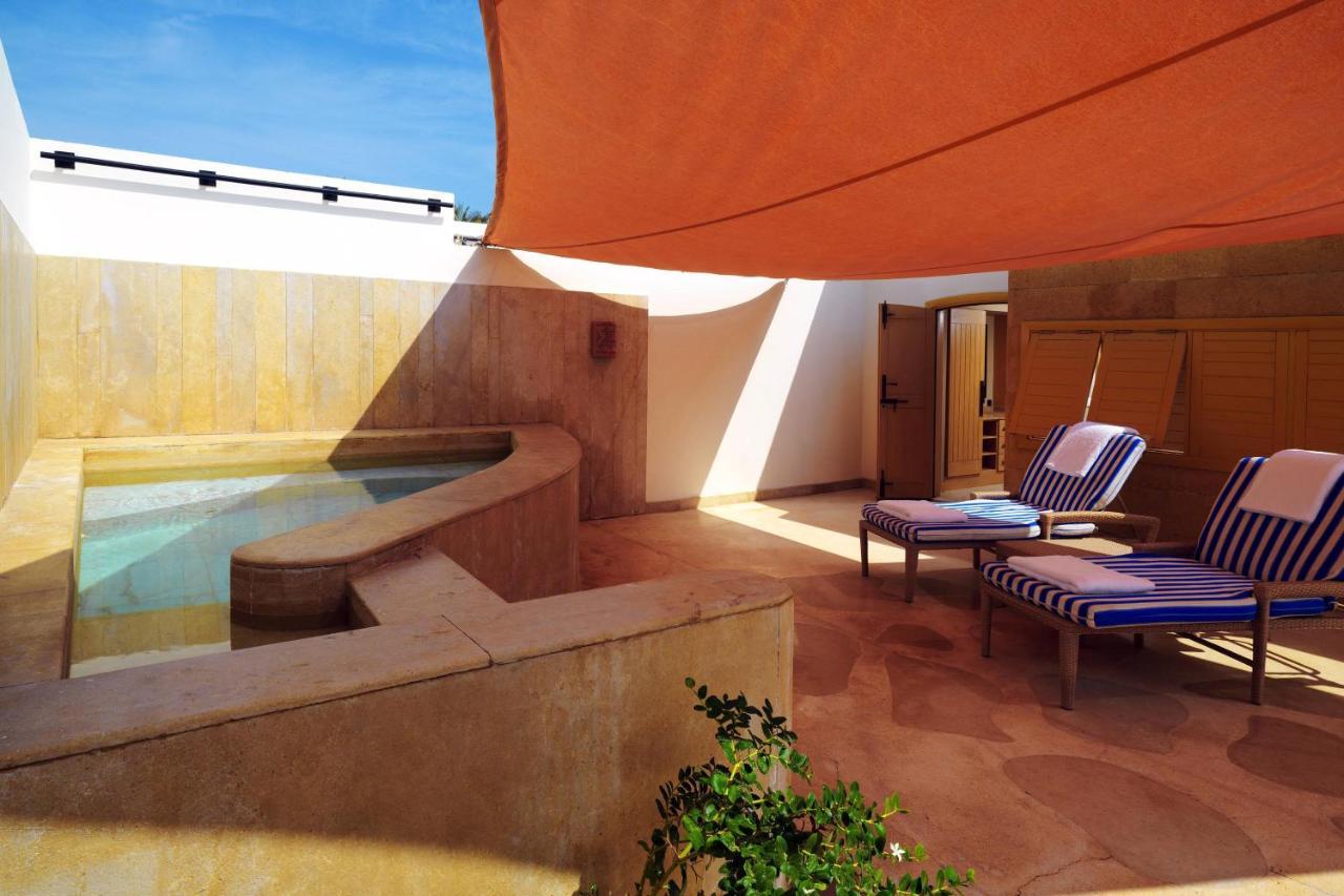 Retac Qunay Dahab Resort & Spa Exterior foto Rooftop pool at the Hotel